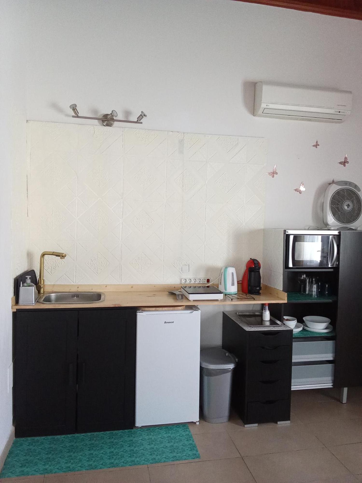 El Limonero Apartment Tias Luaran gambar