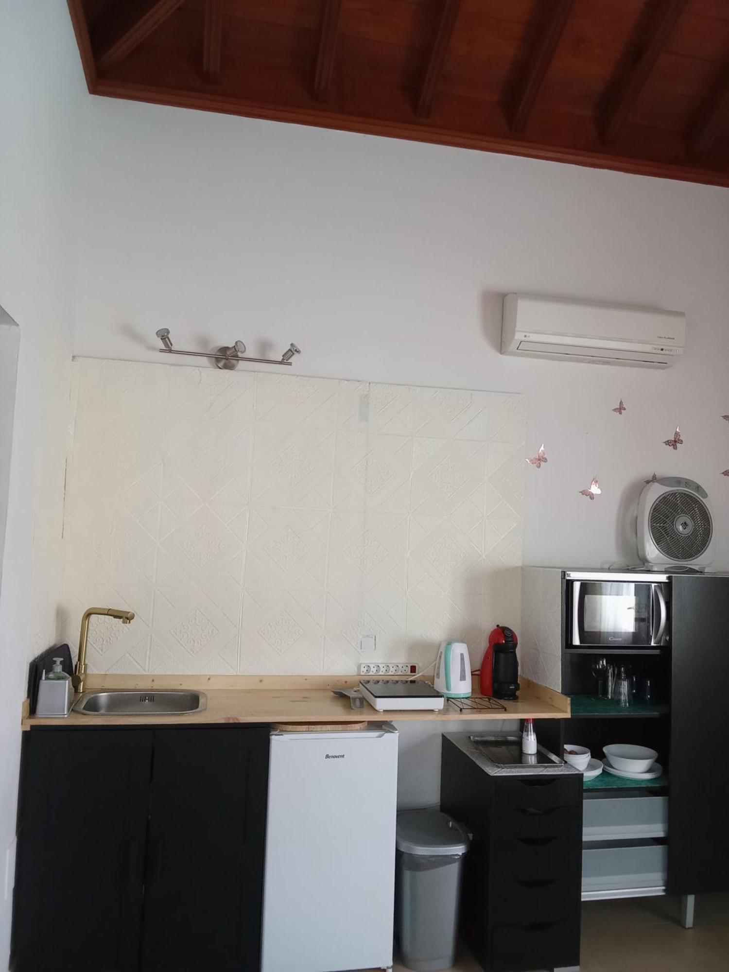 El Limonero Apartment Tias Luaran gambar